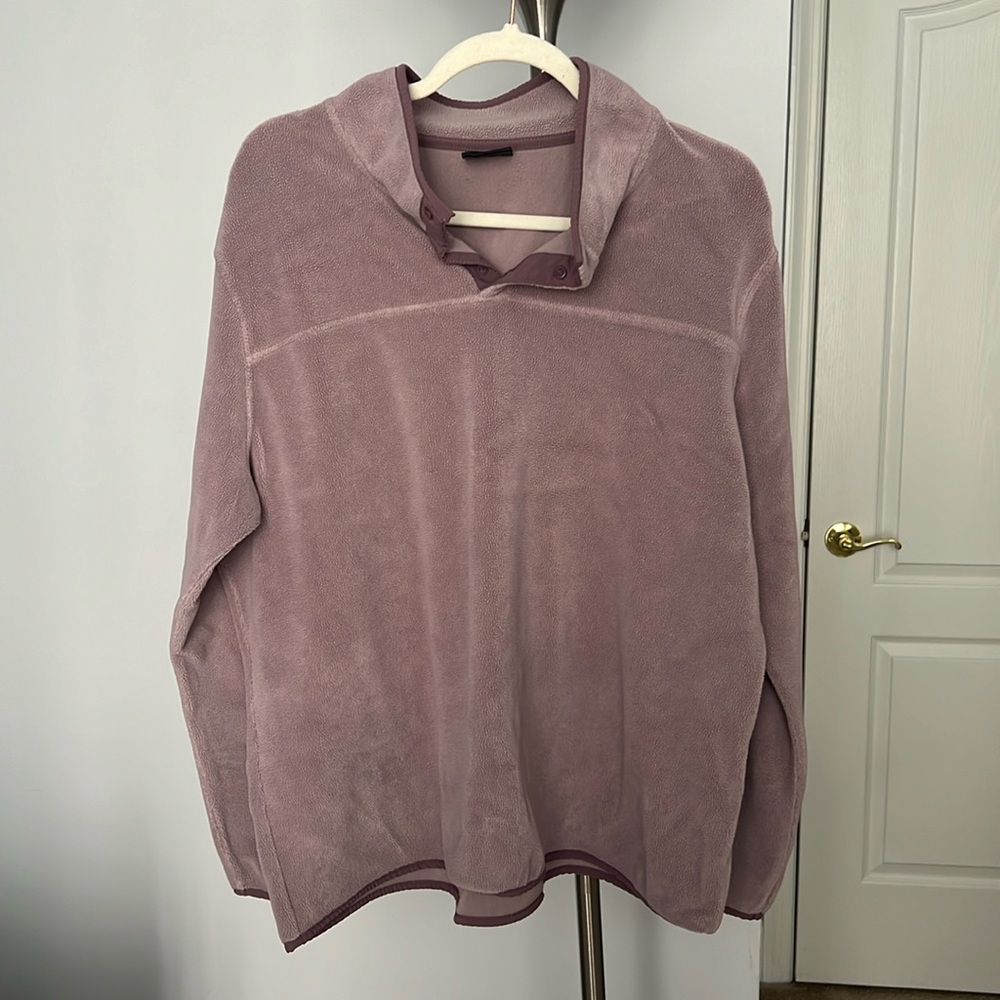 Women’s Purple Pullover